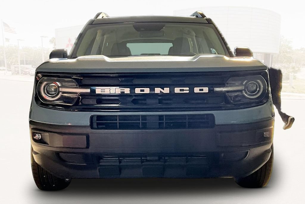 Used 2022 Ford Bronco Sport Outer Banks w/ Tech Package AWD/4WD image 2