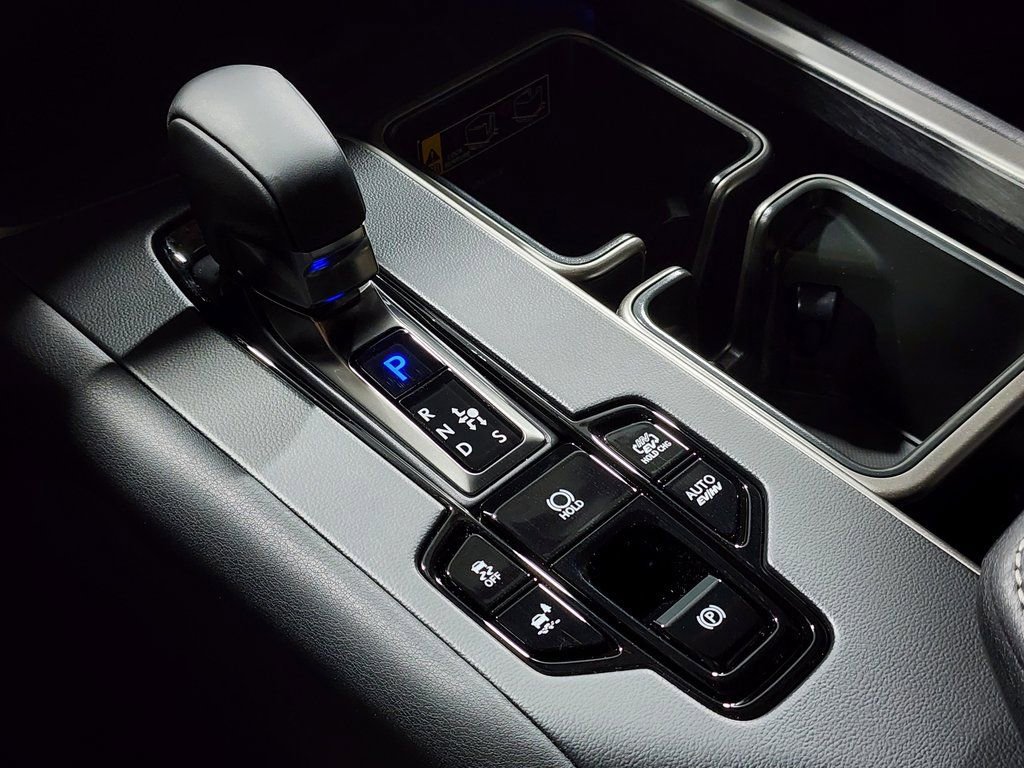 New 2025 Lexus TX 550h AWD Plug-In Hybrid image 23