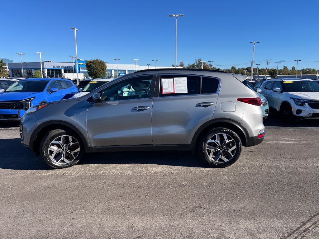 Certified 2021 Kia Sportage EX w/ EX Technology Package AWD/4WD image 7