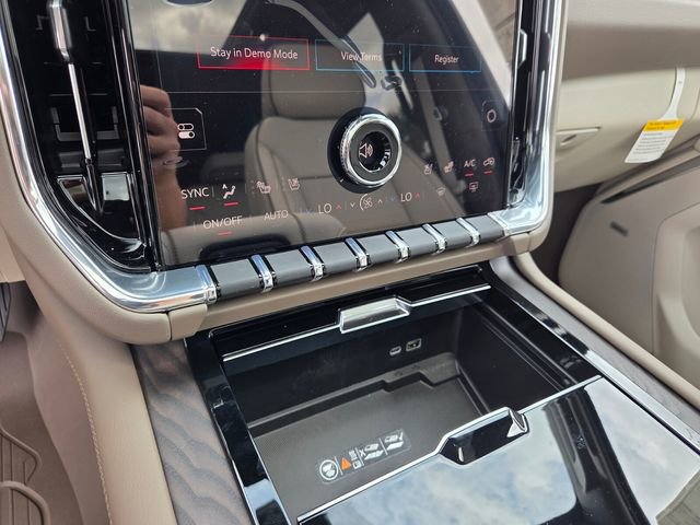 New 2026 GMC Yukon XL Denali w/ Sun & Power Step Package AWD/4WD image 26