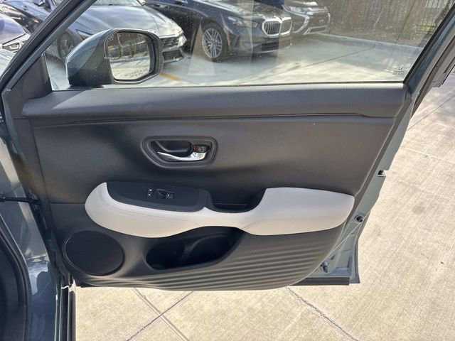 Used 2024 Honda HR-V LX image 13