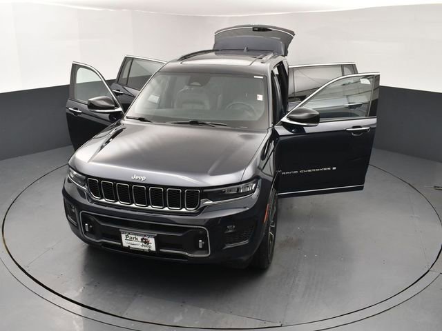 Used 2023 Jeep Grand Cherokee L Overland AWD/4WD image 26