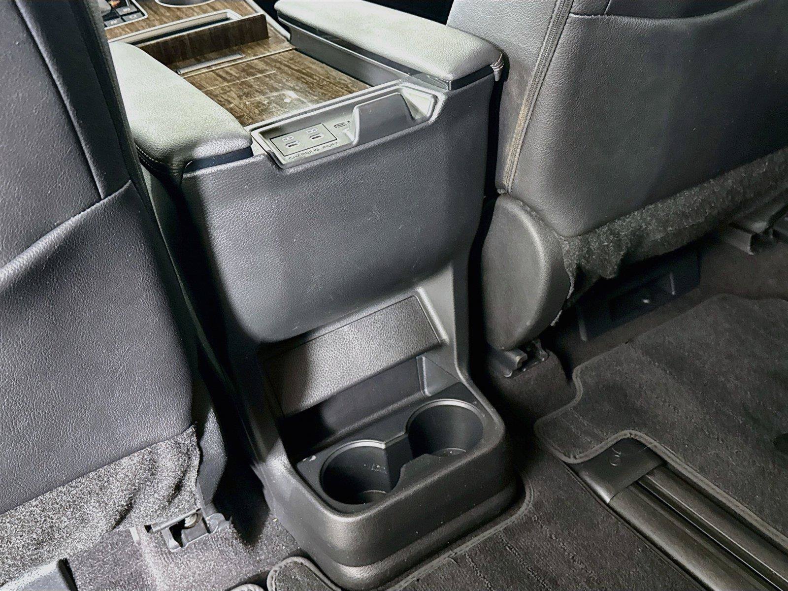 Certified 2025 Toyota Sienna Limited FWD image 39