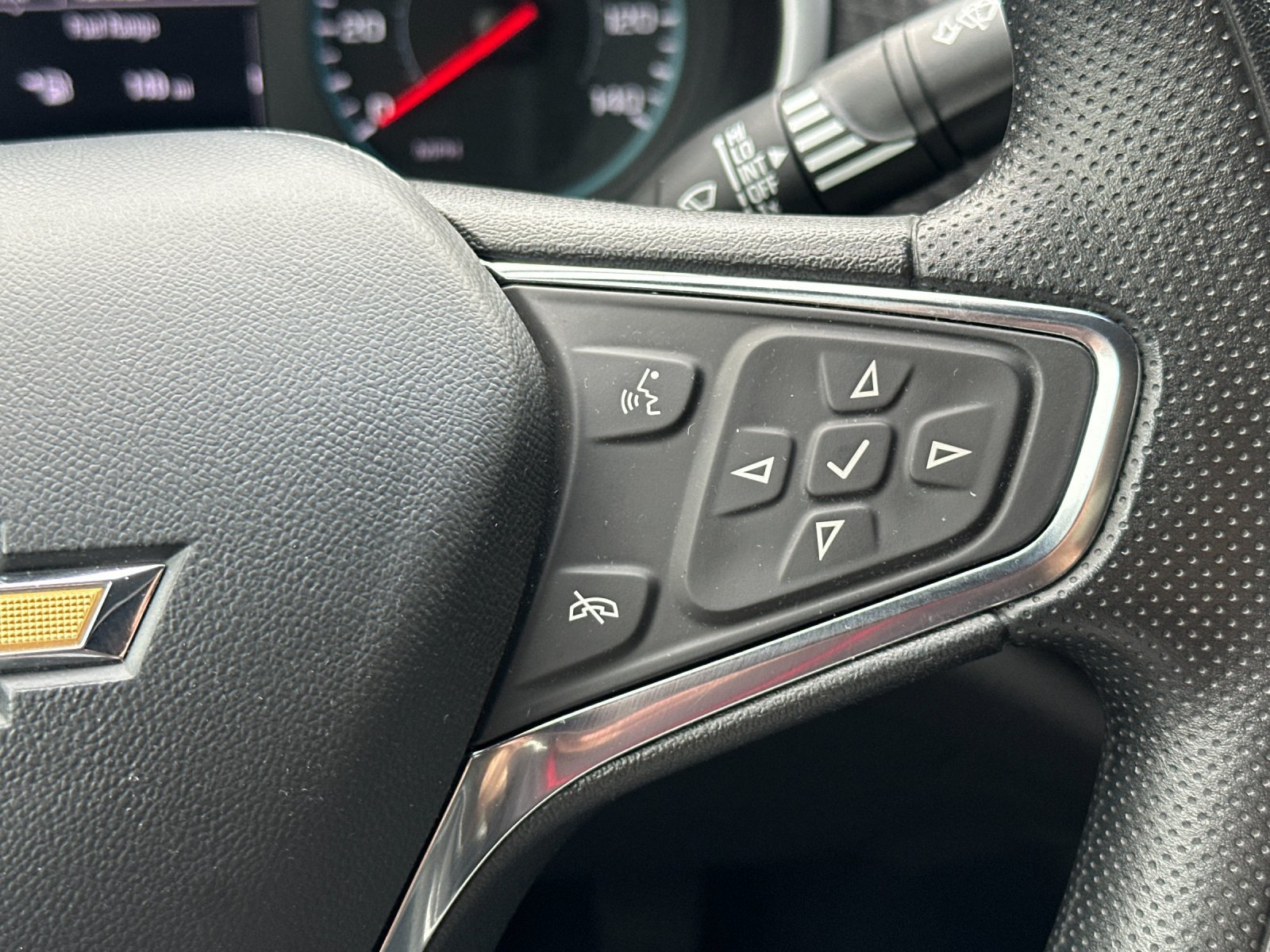 Used 2024 Chevrolet Malibu LT FWD image 28