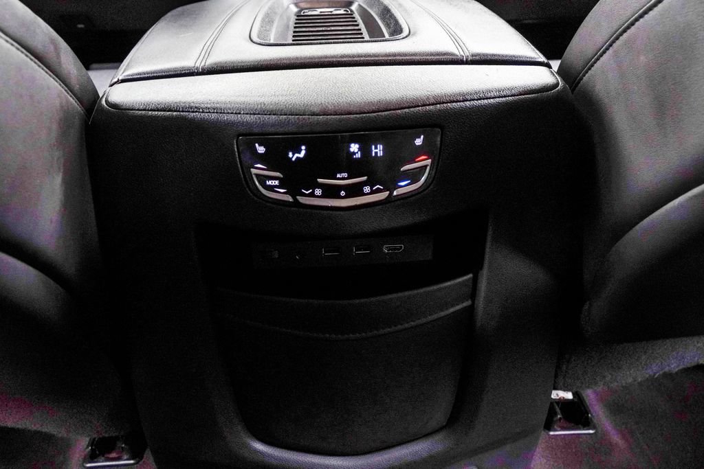 Used 2020 Cadillac Escalade Luxury image 25