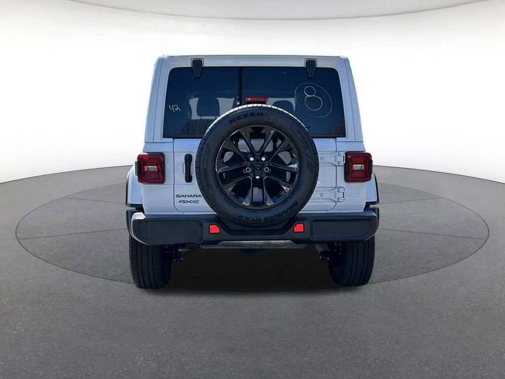 Certified 2025 Jeep Wrangler Unlimited Sahara image 4