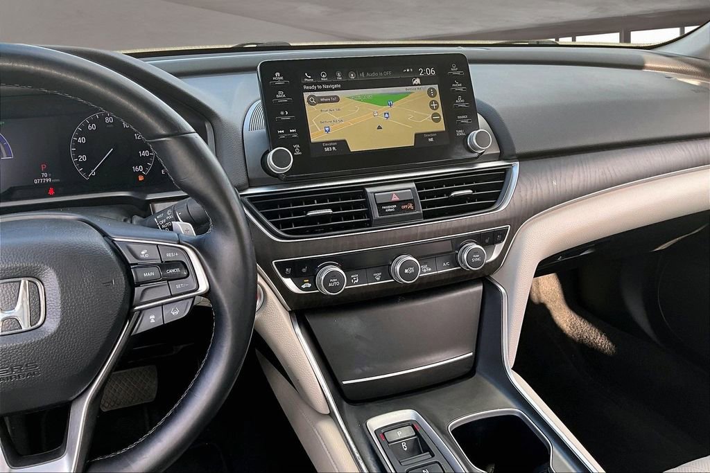 Used 2020 Honda Accord Touring image 9