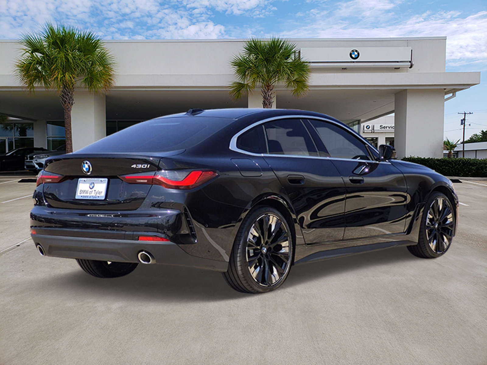 Certified 2025 BMW 430i w/ Premium Package RWD image 6