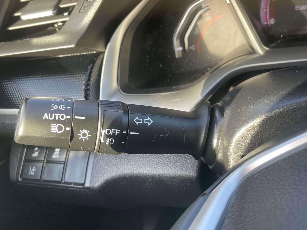 Used 2020 Honda Civic Sport image 22