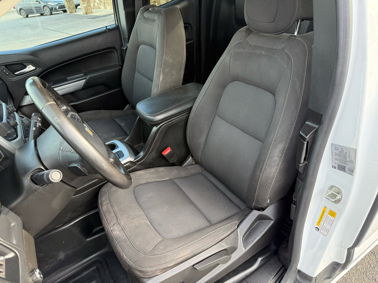 Used 2022 Chevrolet Colorado LT w/ Fleet Safety Package image 11