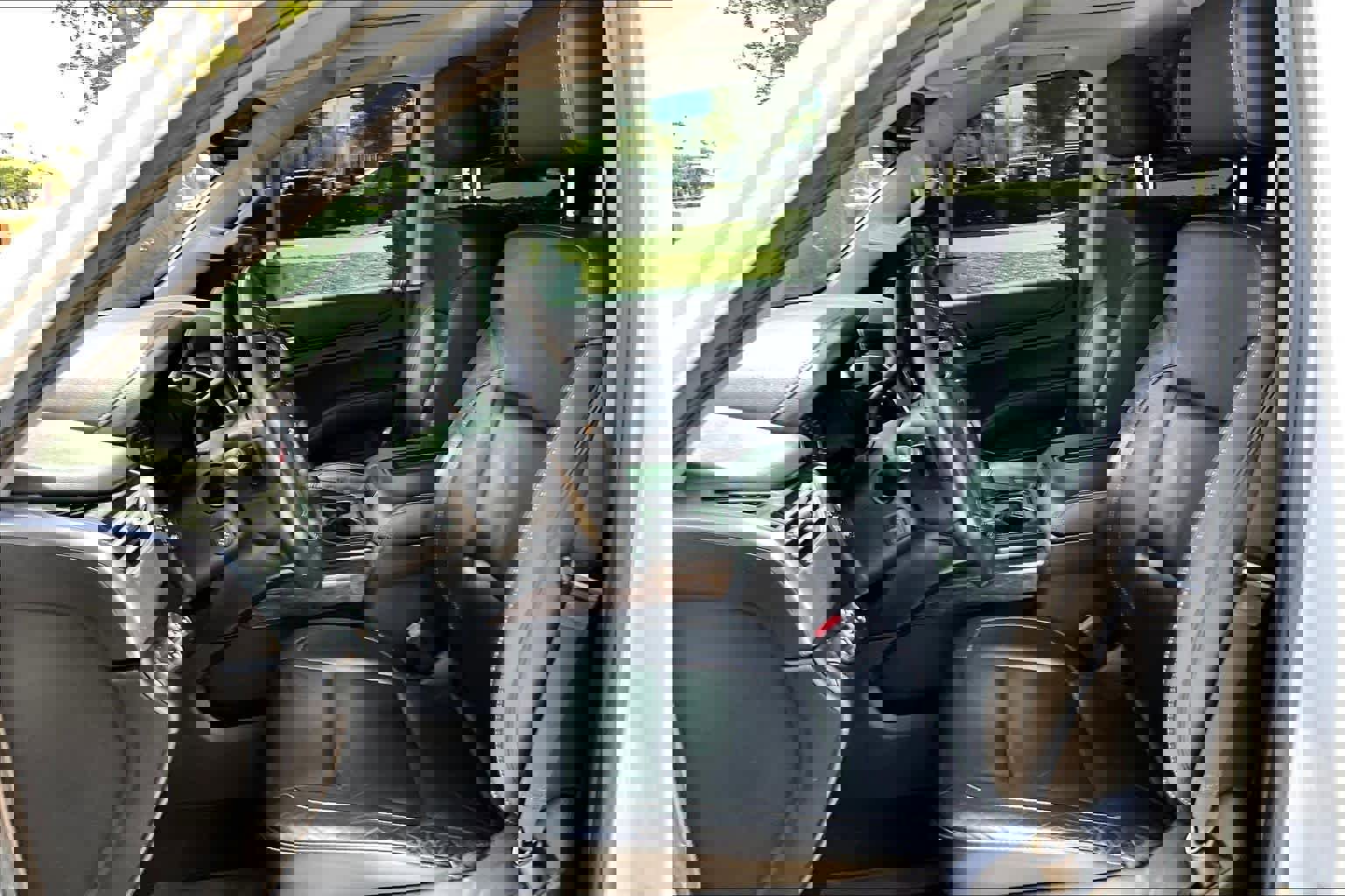 Used 2018 Chevrolet Tahoe LT image 8