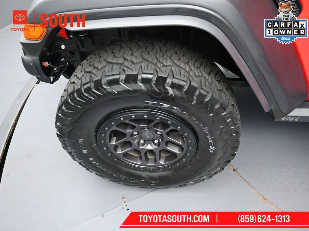 Used 2022 Jeep Wrangler Unlimited Rubicon w/ Xtreme Recon 35" Tire Package image 39
