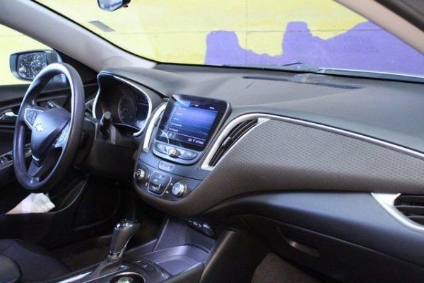 Used 2020 Chevrolet Malibu LS FWD image 11
