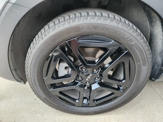 Used 2024 Kia Telluride SX X-Line AWD/4WD image 9