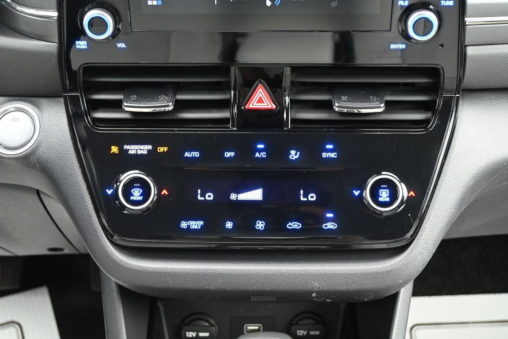 Used 2022 Hyundai Ioniq SE FWD image 19