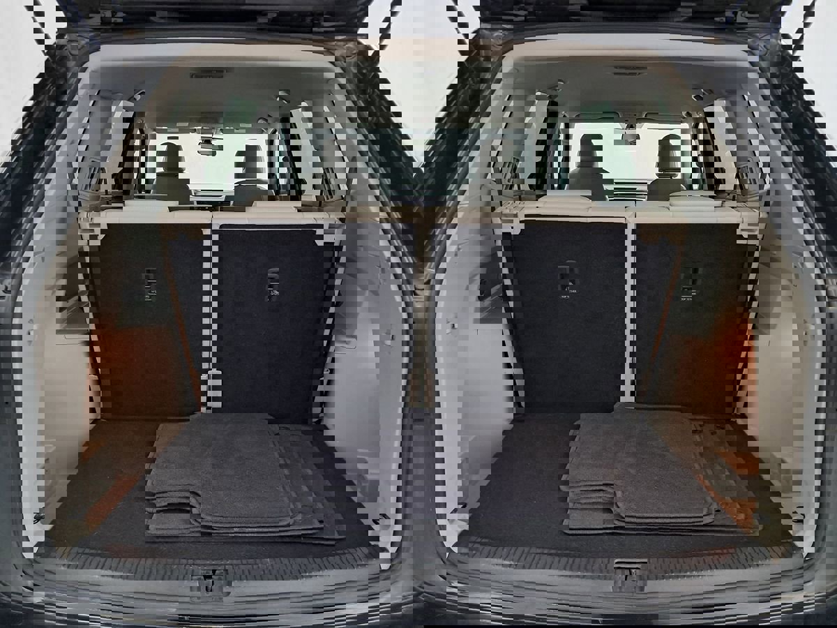 Used 2018 Volkswagen Atlas SE image 32