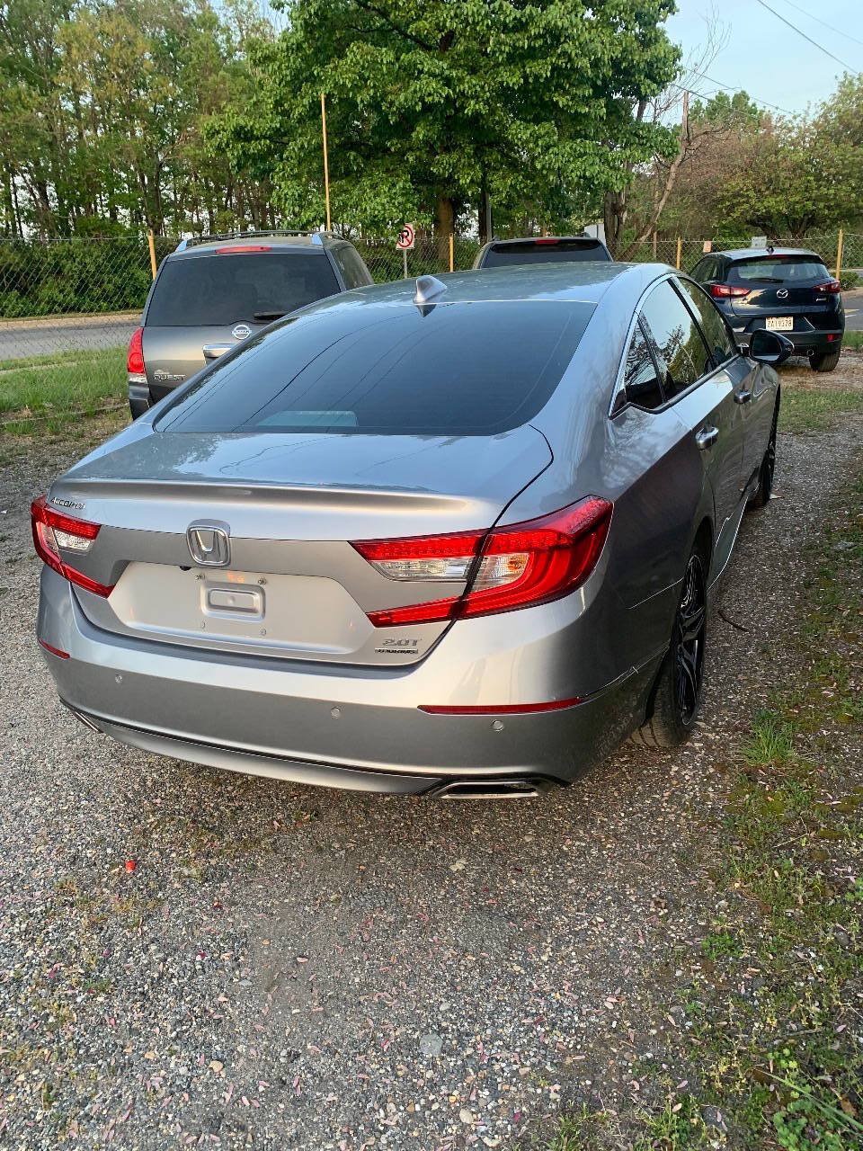 Used 2021 Honda Accord Touring image 1