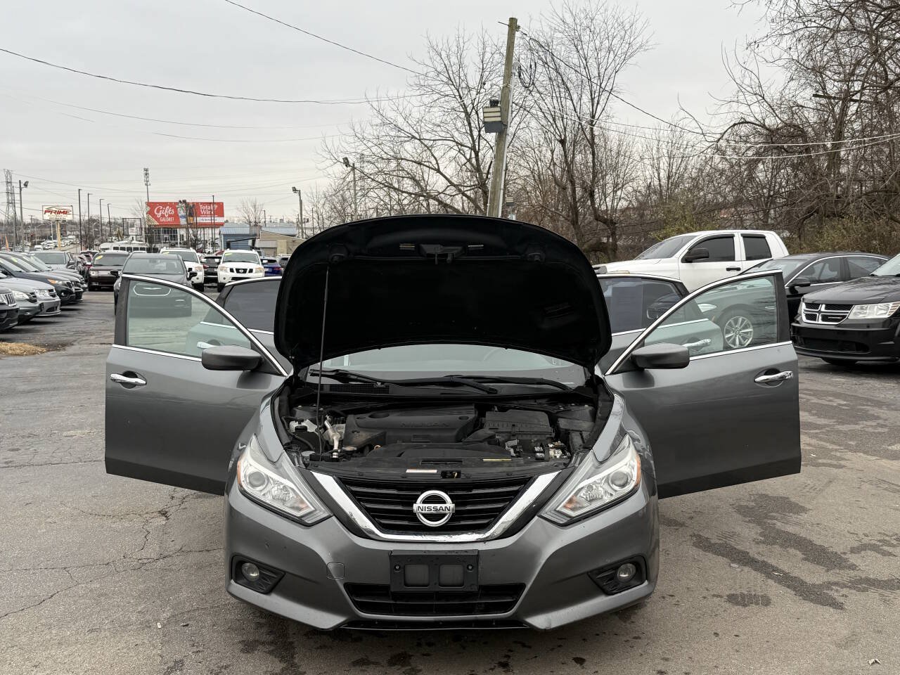 Used 2018 Nissan Altima 2.5 SV FWD image 21