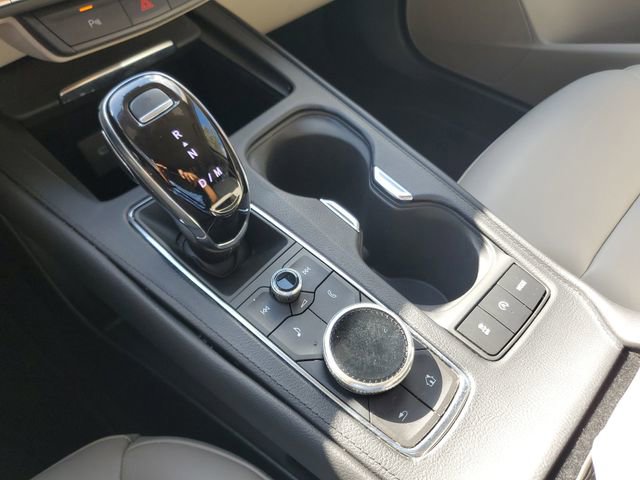 Used 2022 Cadillac XT4 Luxury w/ Driver Awareness Package image 26