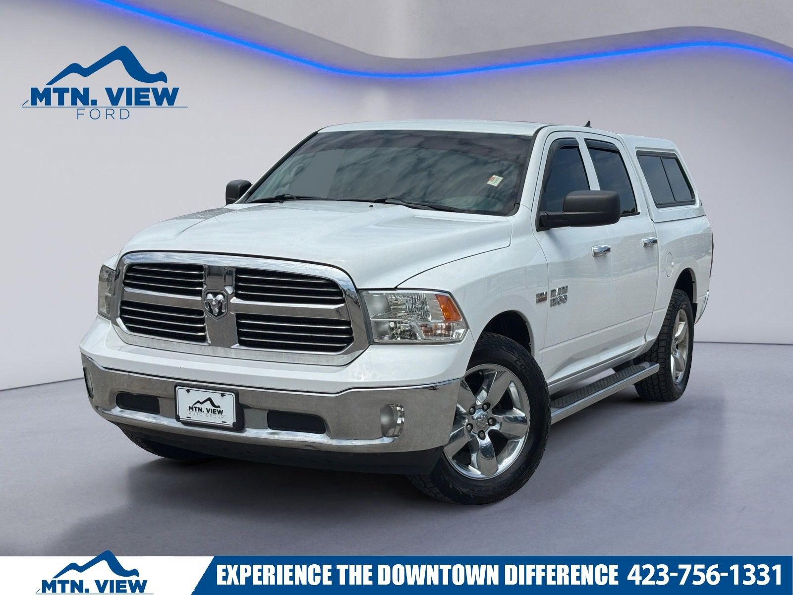 Used 2015 RAM 1500 SLT AWD/4WD image 1