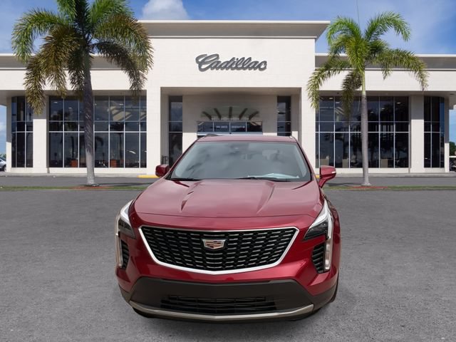 Certified 2023 Cadillac XT4 Premium Luxury FWD image 4