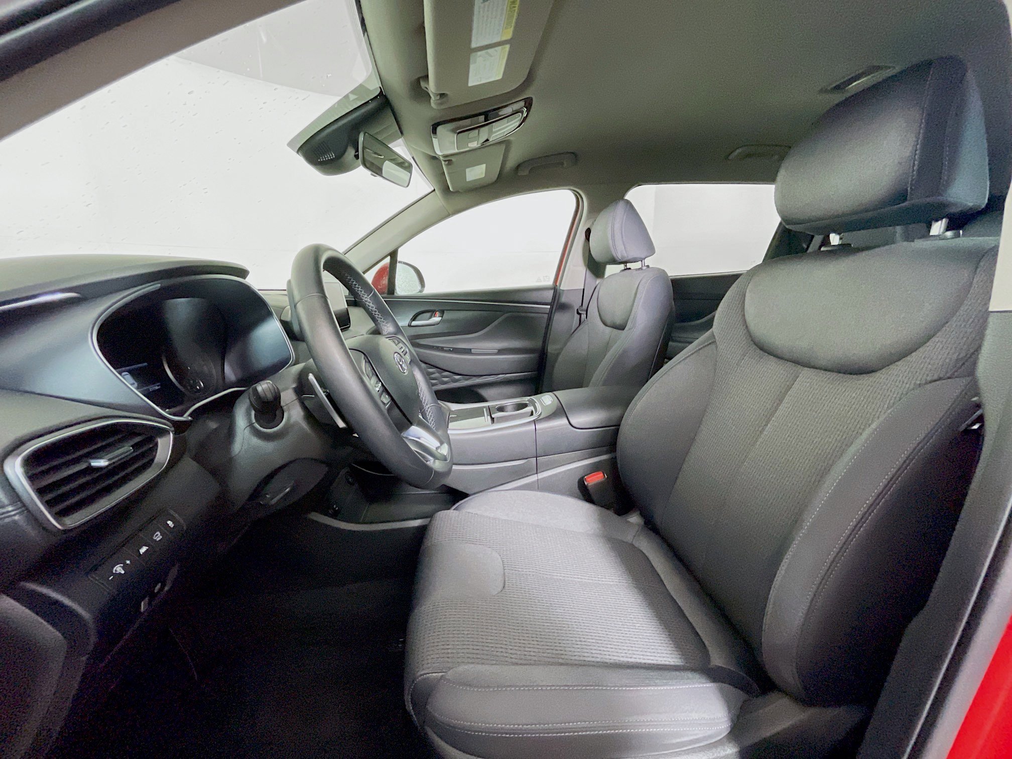 Used 2023 Hyundai Santa Fe SEL image 13