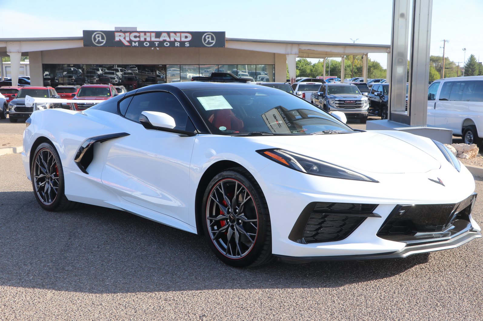 Used 2024 Chevrolet Corvette Stingray Preferred Cpe w/ 2LT