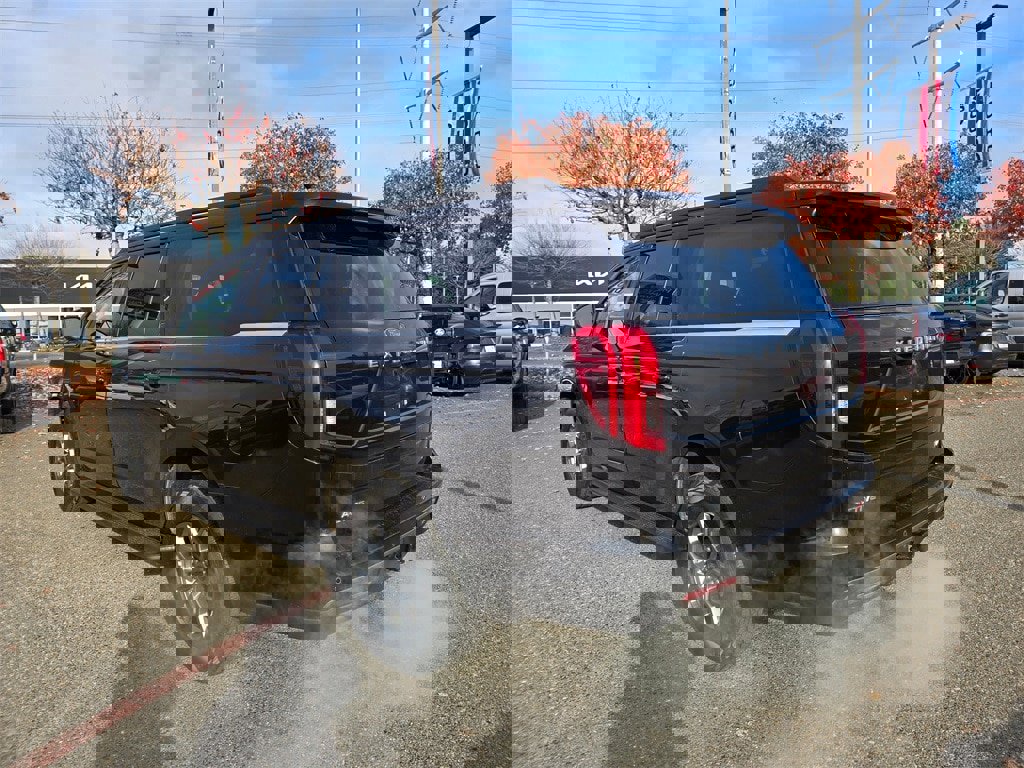 Used 2025 Ford Expedition Max Active image 7