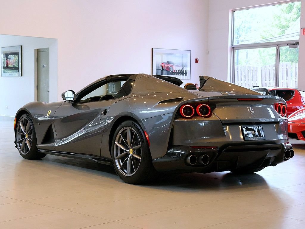 Certified 2022 Ferrari 812 GTS RWD image 2