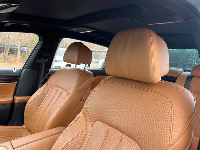 Used 2019 BMW 740i 740i w/ Executive Package image 15