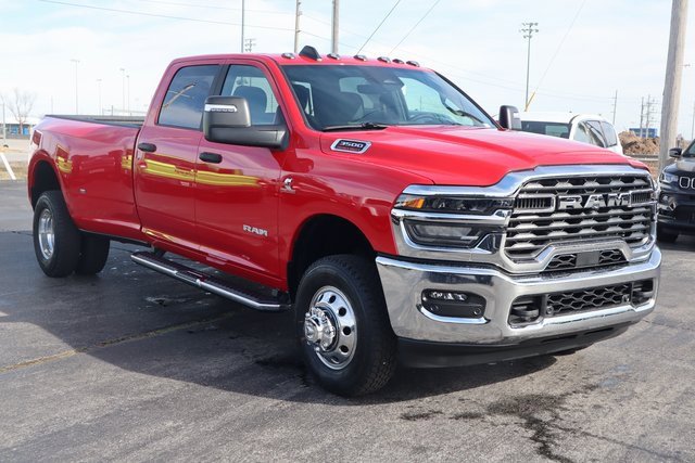 New 2026 RAM 3500 Big Horn image 2