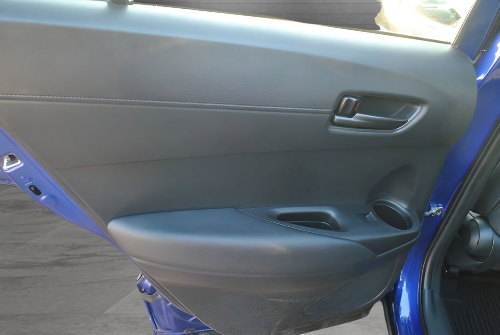 Certified 2022 Toyota Corolla Cross LE image 10