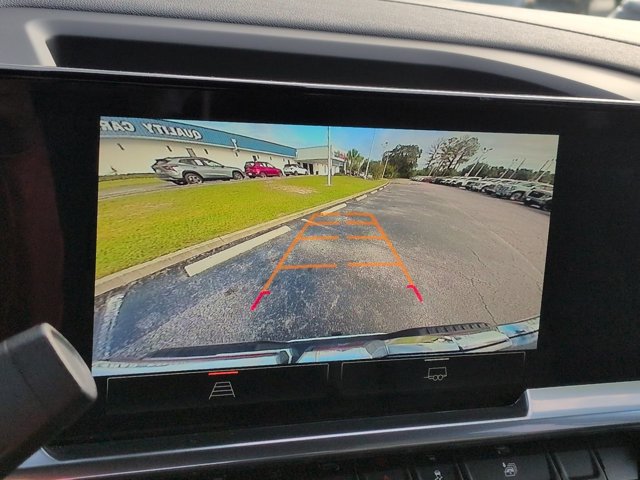 Used 2026 GMC Sierra 1500 SLT RWD image 19