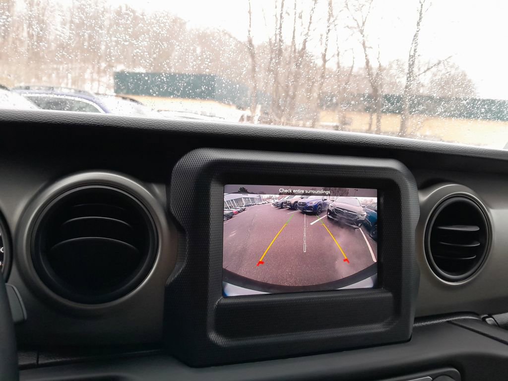 Used 2021 Jeep Wrangler Sport S image 22