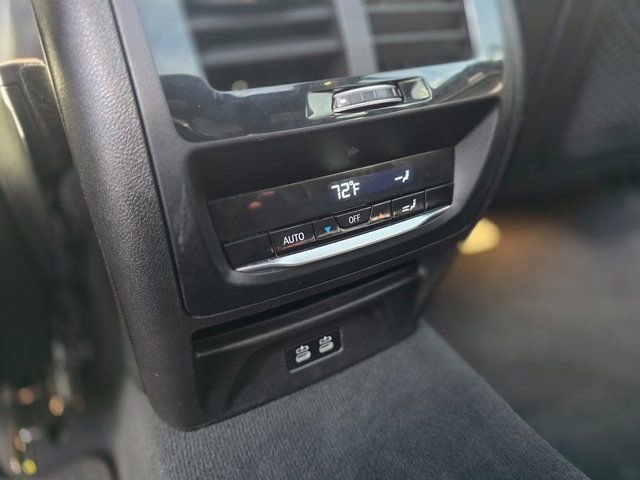 Used 2024 BMW X3 sDrive30i image 17