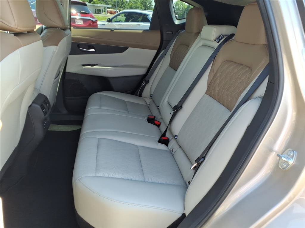 Certified 2025 Nissan Murano Platinum w/ Cargo Package AWD/4WD image 20