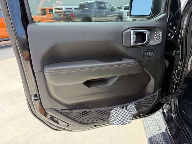 New 2025 Jeep Wrangler Sahara w/ Technology Group image 11