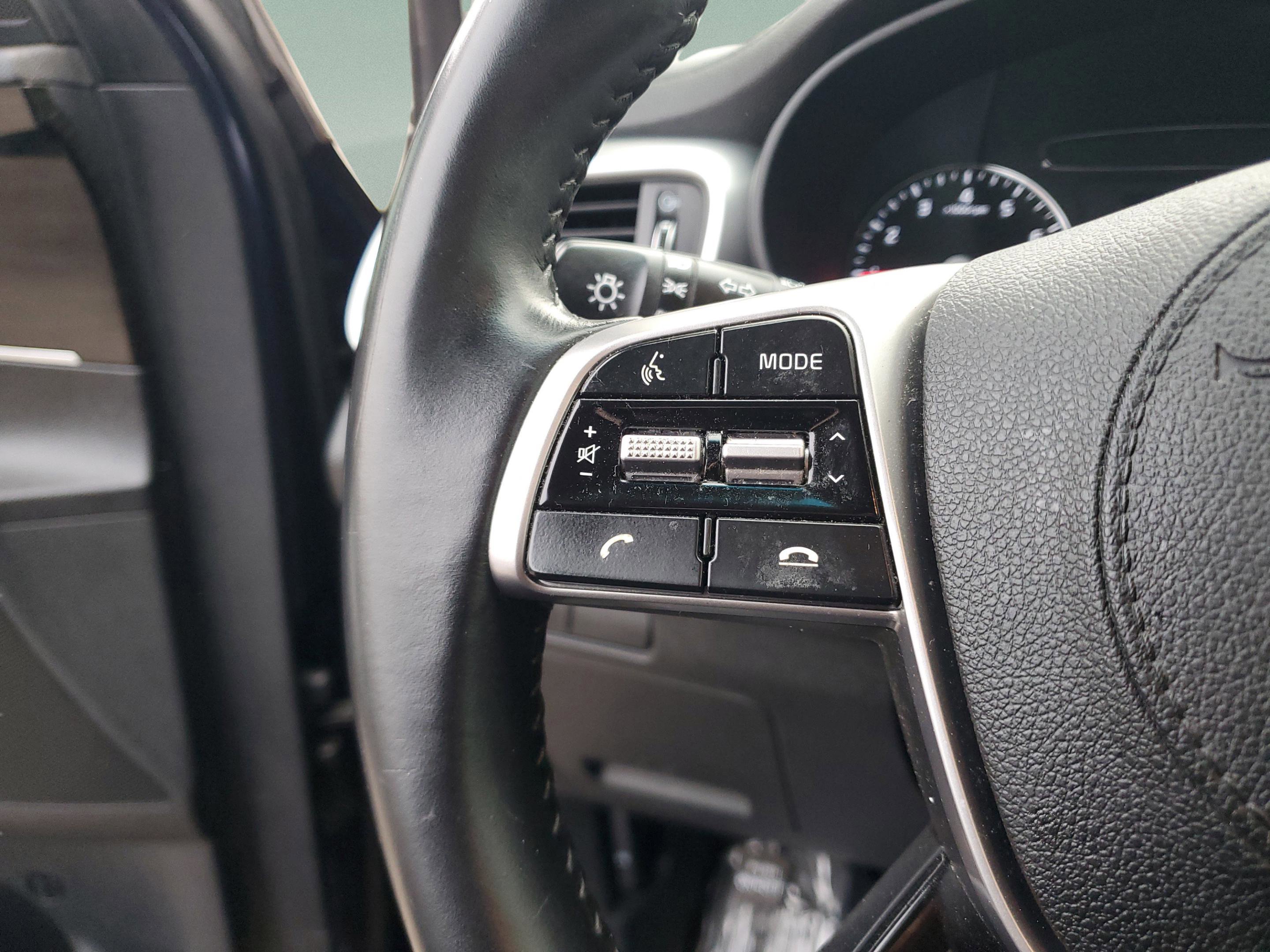 Certified 2020 Kia Sorento S image 29