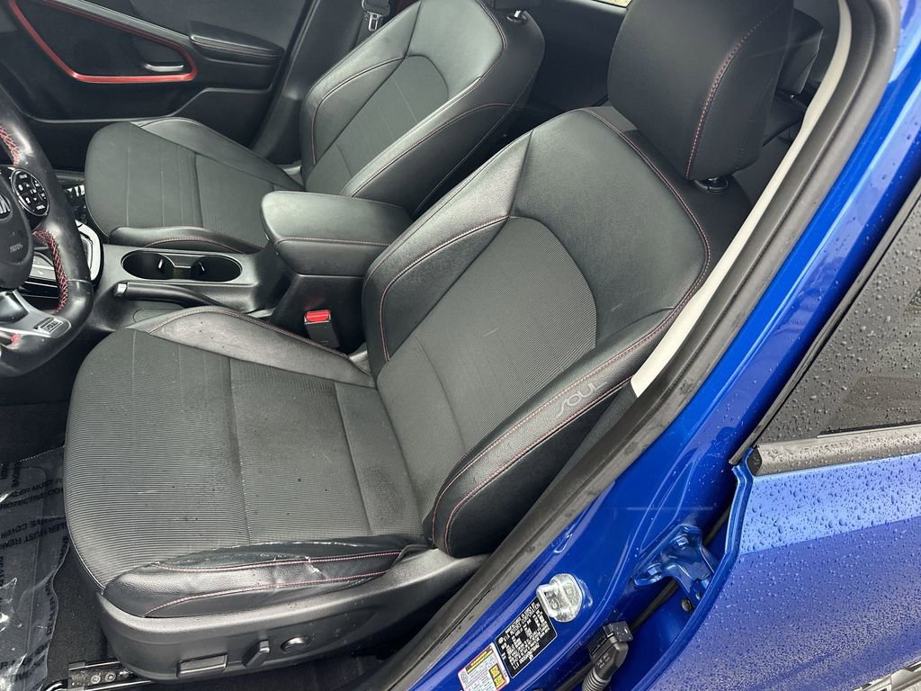 Used 2021 Kia Soul Turbo FWD image 14