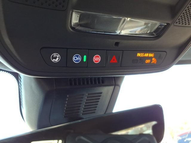 New 2027 GMC Terrain Elevation w/ Elevation Premium Package AWD/4WD image 33