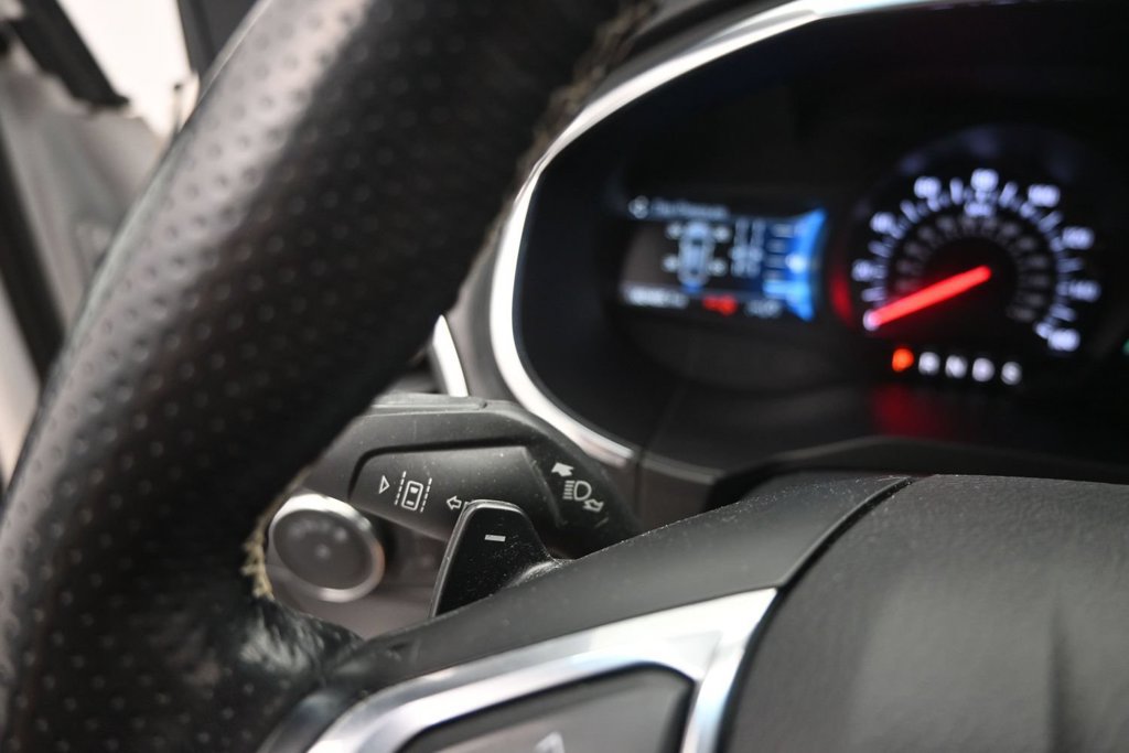 Used 2020 Ford Edge ST w/ Equipment Group 401A AWD/4WD image 39