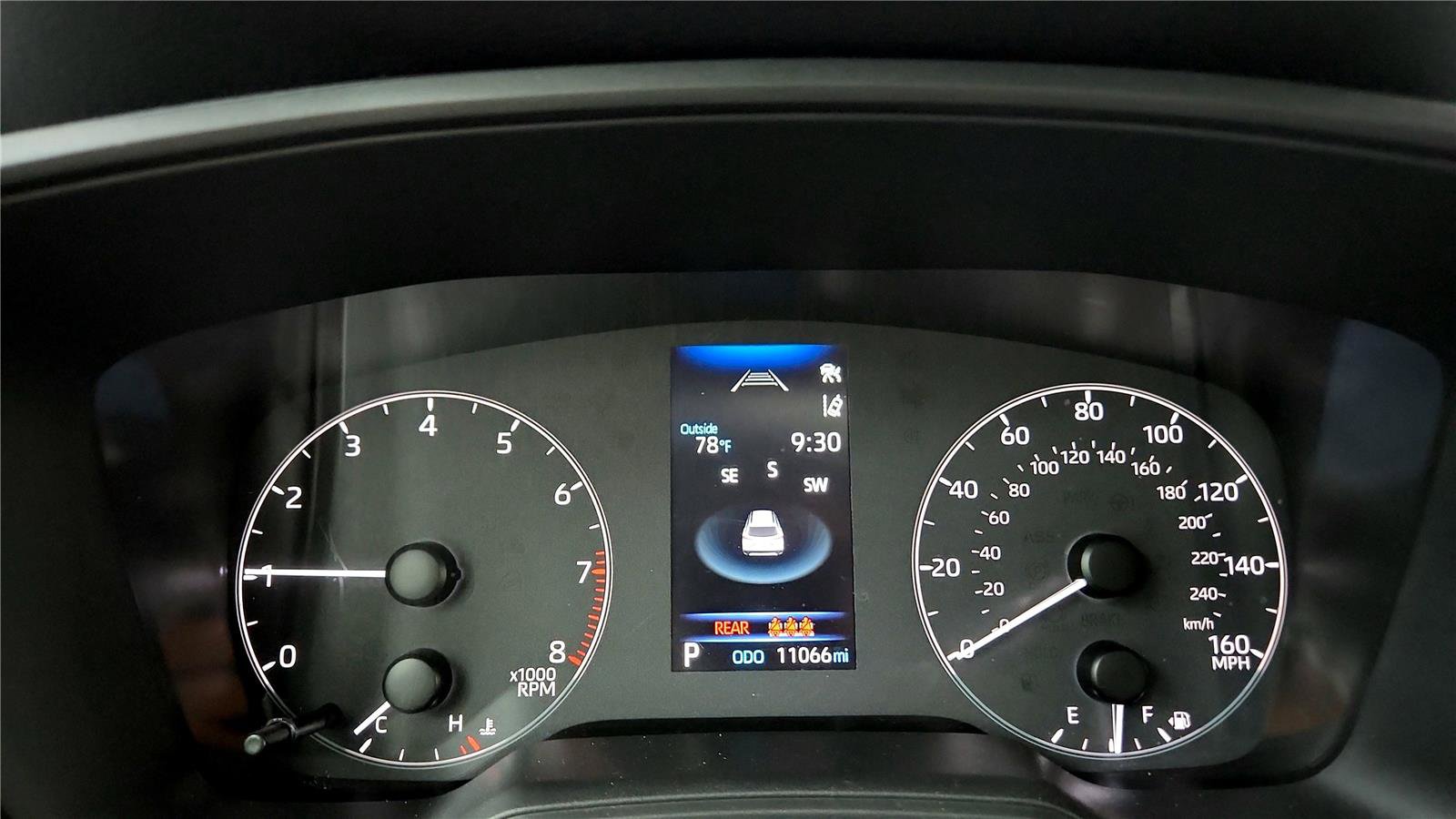 Certified 2023 Toyota Corolla Cross LE image 39