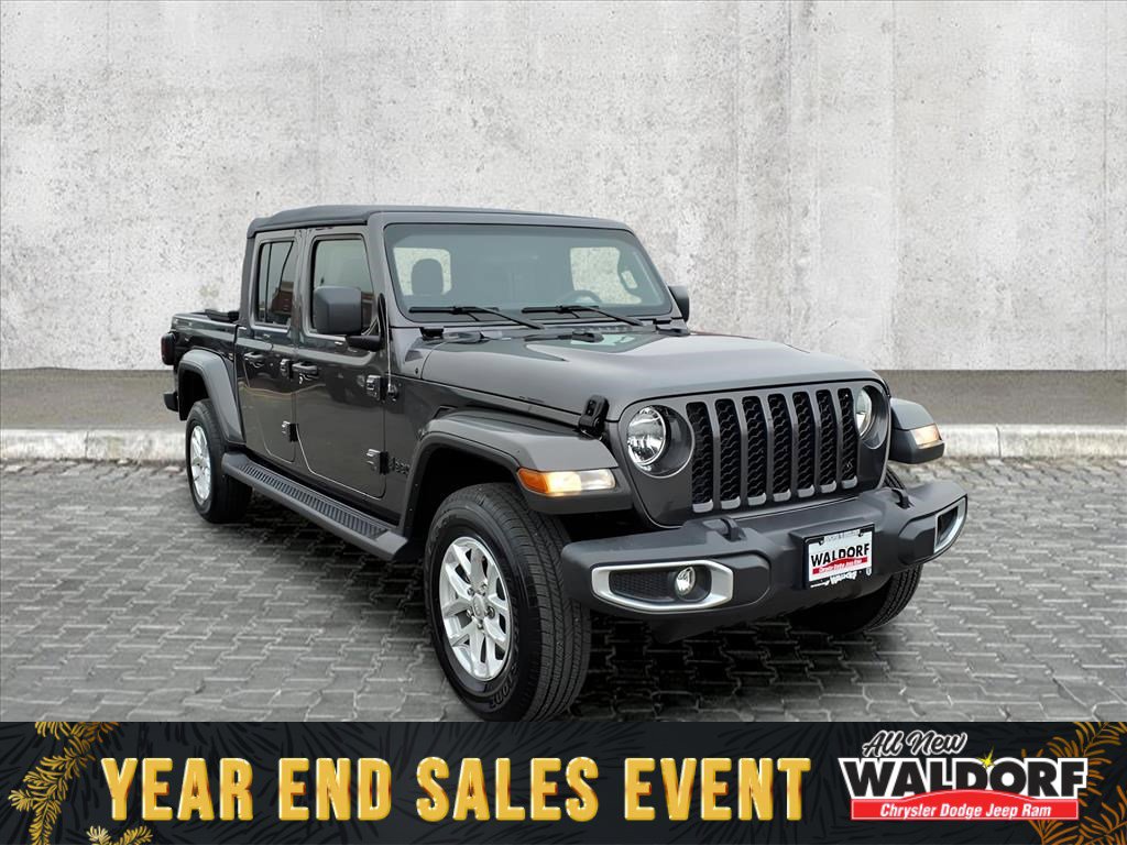 Used 2023 Jeep Gladiator Sport