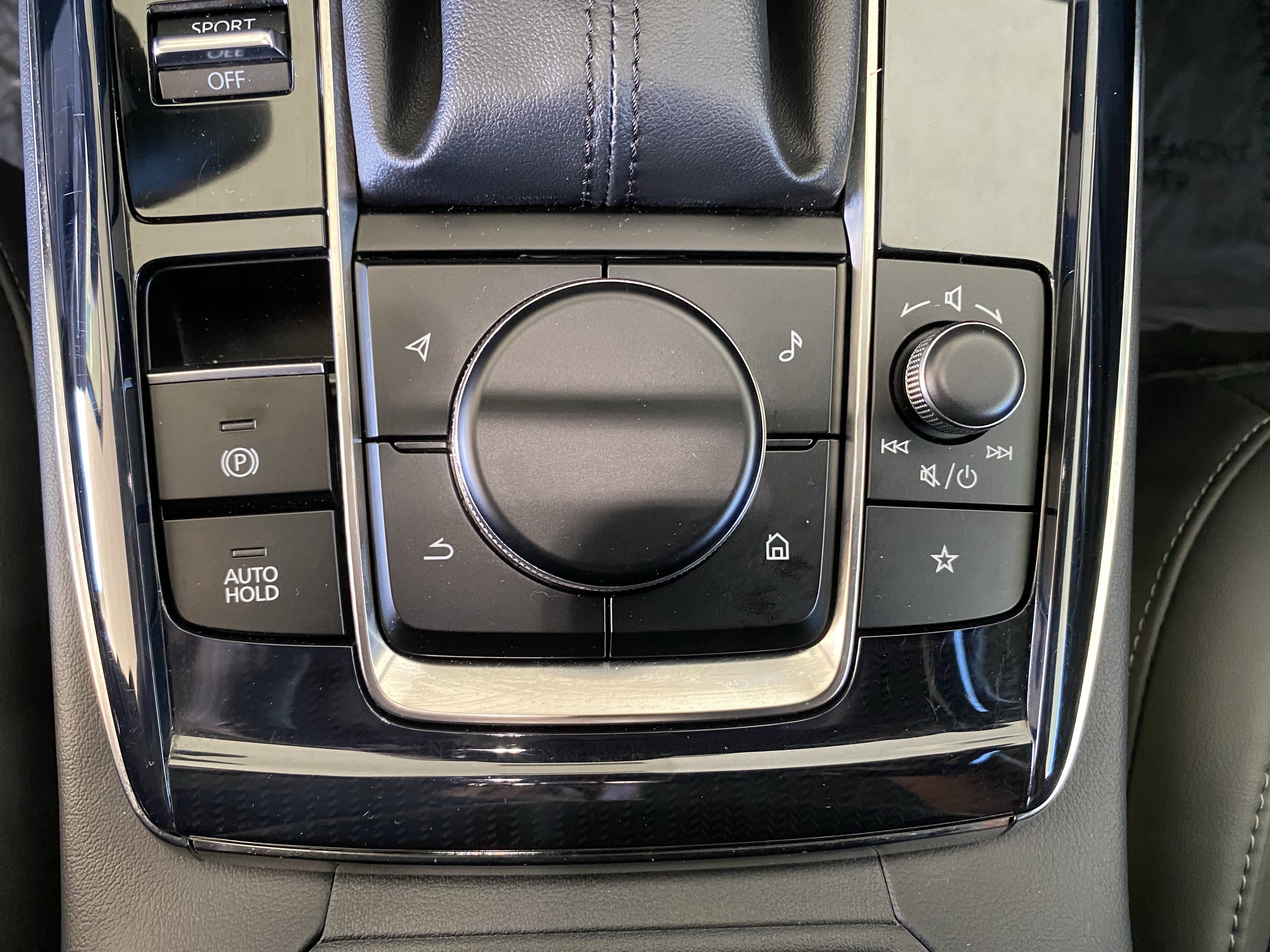 Certified 2025 MAZDA CX-30 AWD 2.5 S w/ Preferred Package image 37