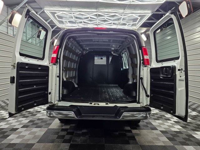 Used 2021 GMC Savana 2500 w/ Driver Convenience Package RWD image 11