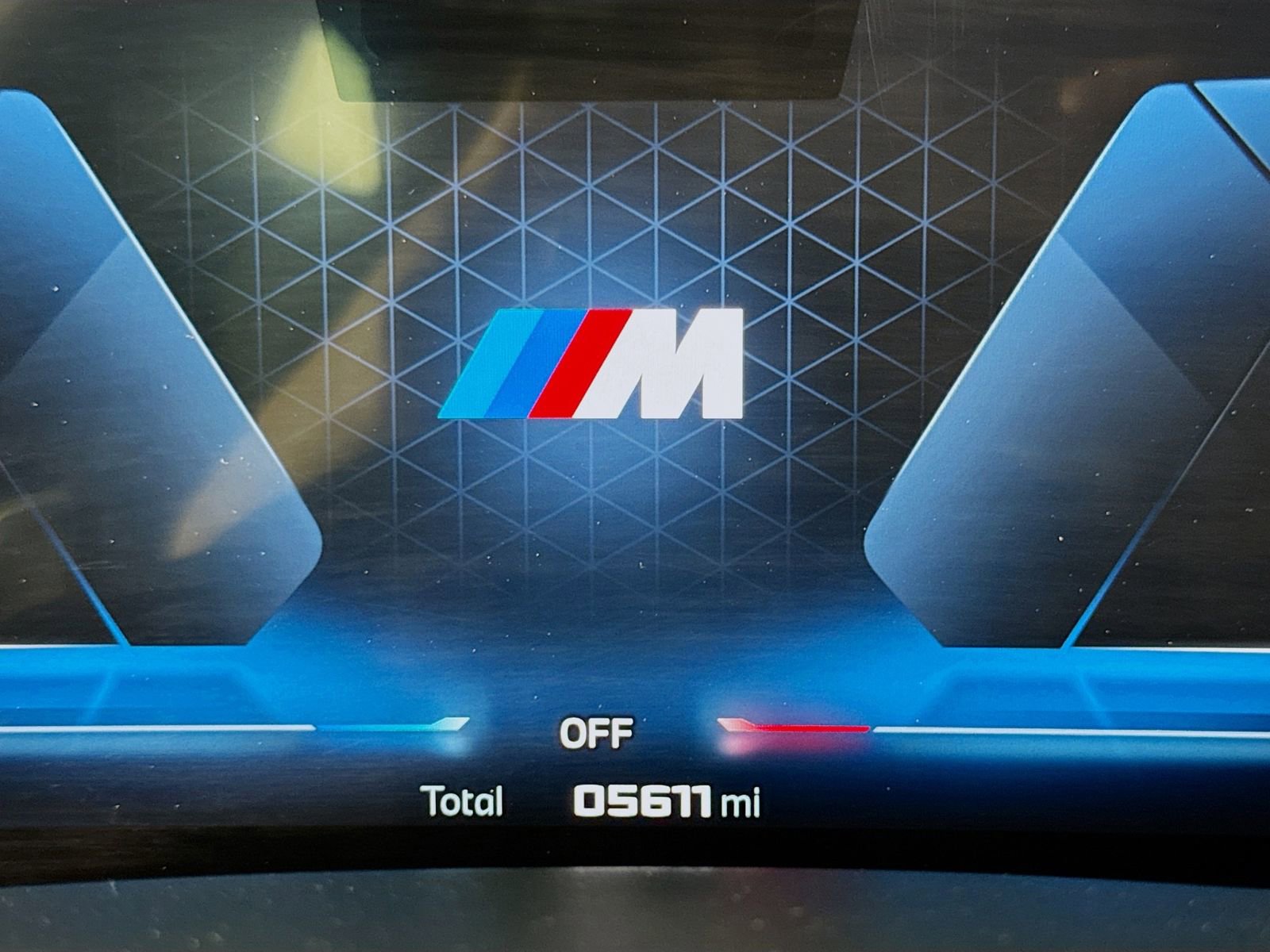 Used 2025 BMW X7 M60i image 12