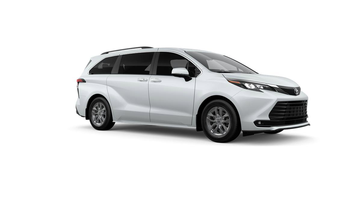 New 2026 Toyota Sienna XLE FWD image 14