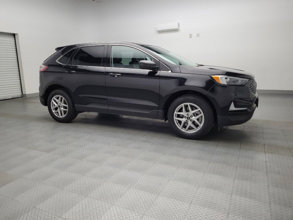 Used 2024 Ford Edge SEL image 11