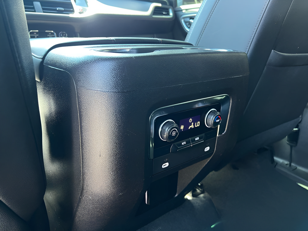 Used 2021 Chevrolet Tahoe RST AWD/4WD image 20