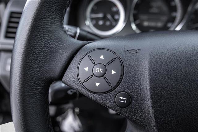 Used 2011 Mercedes-Benz C 300 4MATIC Sedan image 14